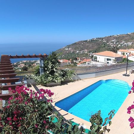 Villa Abreu - A Wonderful Ocean View Calheta  Buitenkant foto