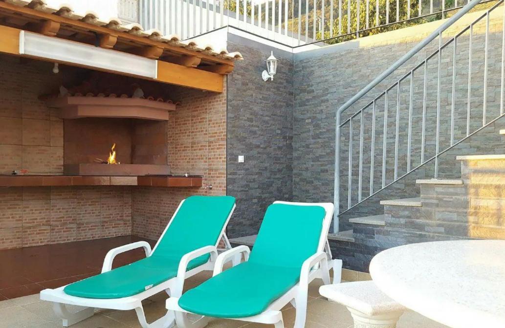 Villa Abreu - A Wonderful Ocean View Calheta  Buitenkant foto